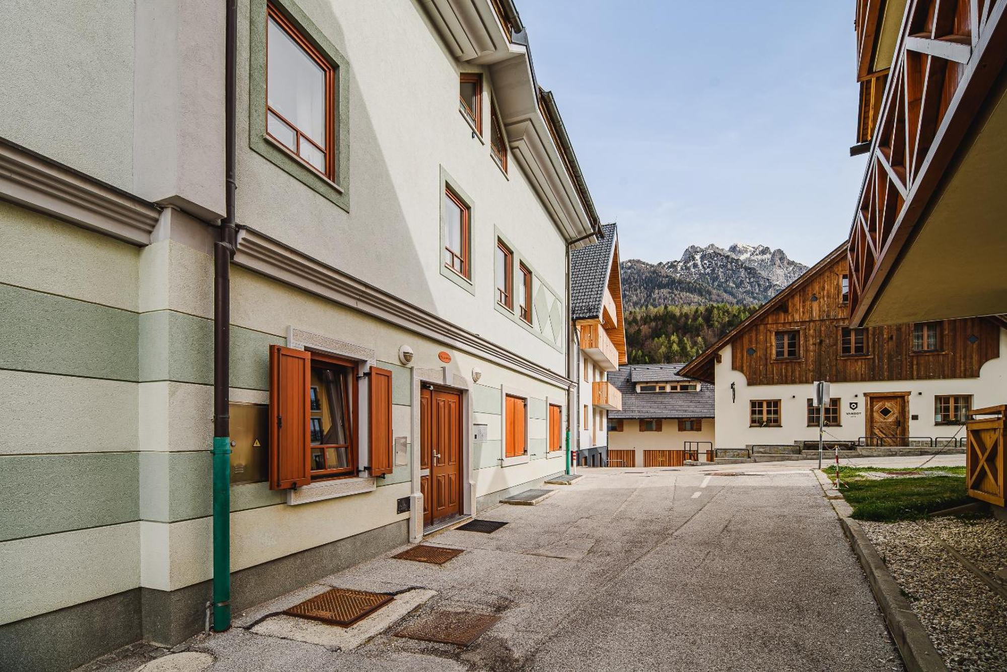 Apartments Slavec With Free Onsite Parking Kranjska Gora Eksteriør billede